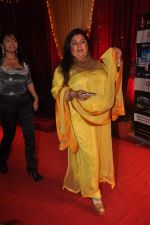 Dolly Bindra at ITA Awards on 25th Sept 2011 (83).JPG